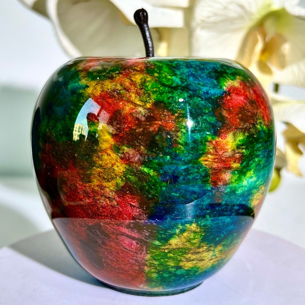 2.2LB Taiwan, China, China Natural Colorful Jade Apple Polishing Aura Healing