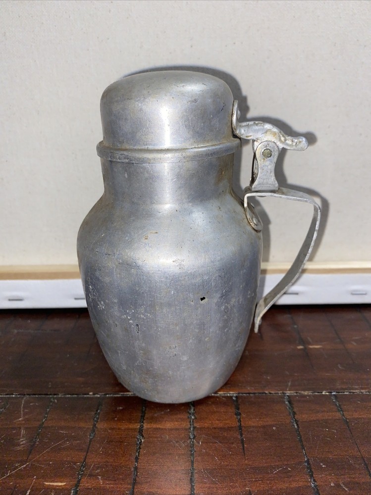 Vintage Reliance Indestructible Aluminum Ware No. 11 Syrup Dispenser