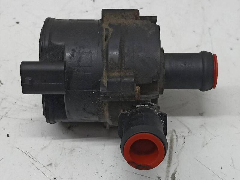 5Q0121591AN water pump Volkswagen Jetta IV 162 163 AV3 AV2 2.0 TDI 363709