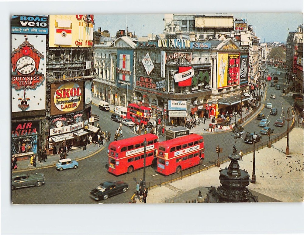 Postcard Piccadilly Circus London England