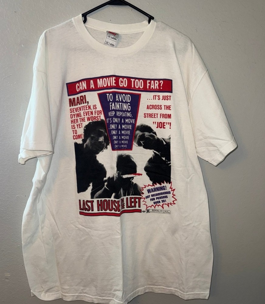 Vintage the last house on the left graphic 90s horror t shirt size 2xl