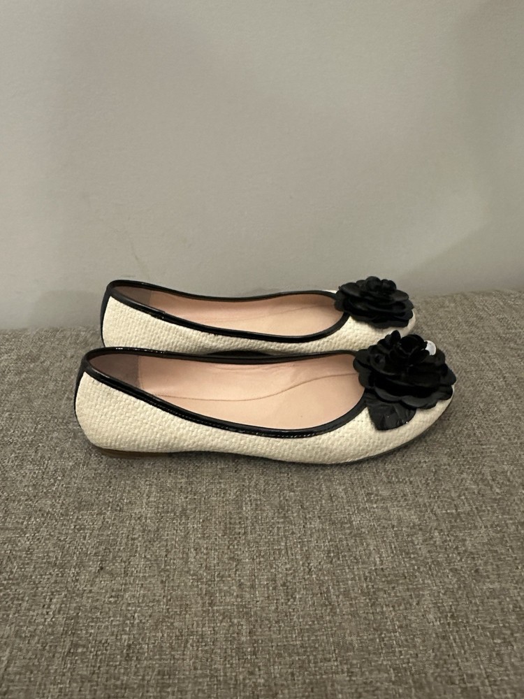 Kate Spade Women’s White Leather Black Bow Flats Size 9
