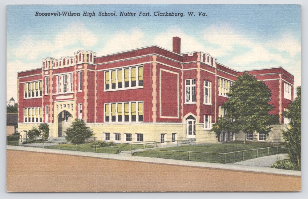 Clarksburg WV~Roosevelt-Wilson (aka R-W) High School~Nutter Fort~Vtg Linen PC