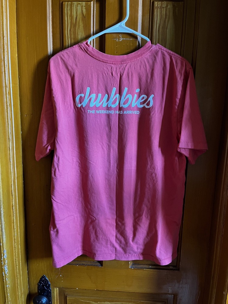 Chubbies The Weekend Has Arrived Graphic Pink Pocket Tshirt Cotton Size Large