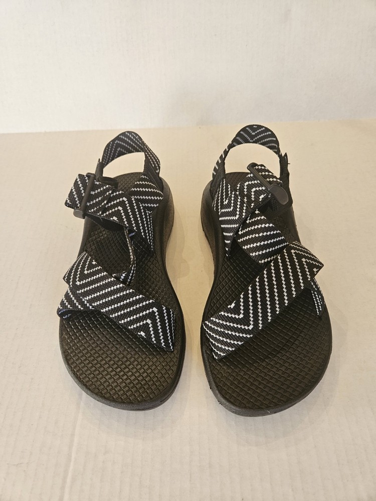 Chaco Mega Z Cloud Womens Sport Sandals in Vibin Black White Size 6