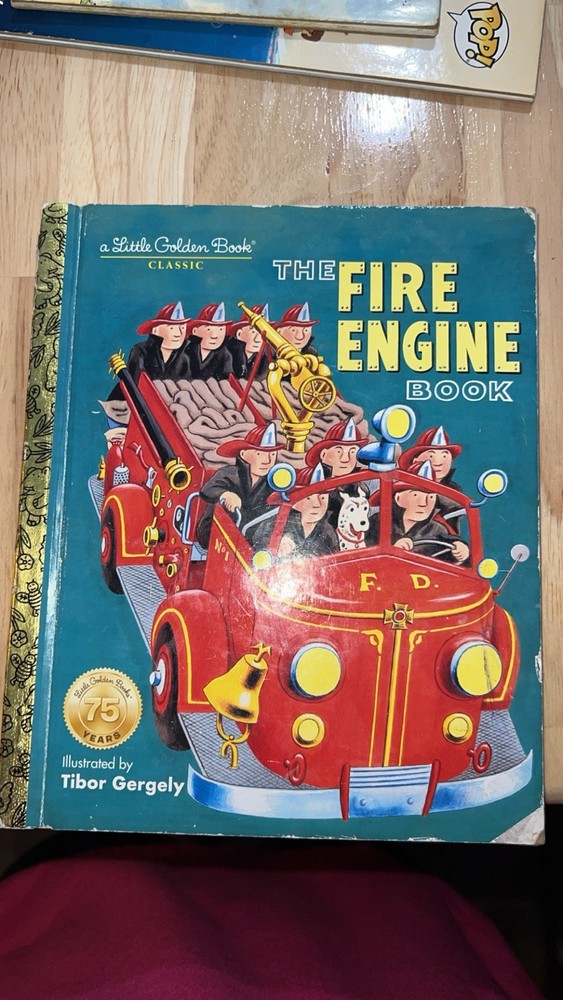 Golden Books The Fire Engine Book Little Golden Book Hardcover Ages 4-8 Illustr…