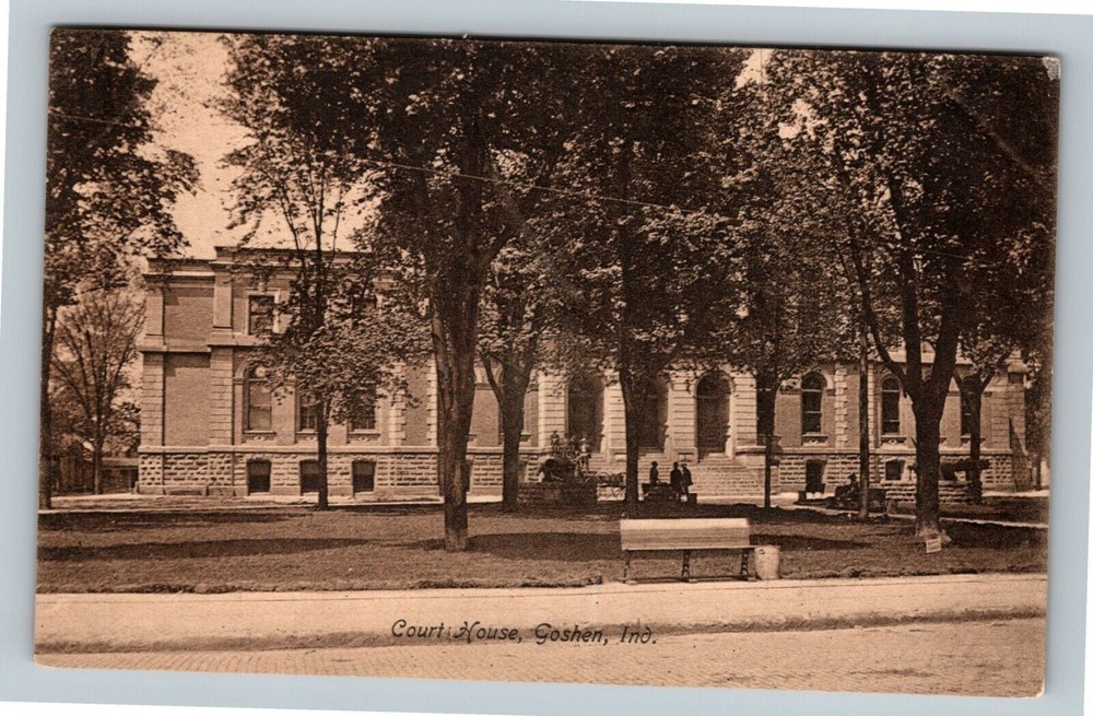 Goshen IN-Indiana, Court House Scene, Cannon, Gentlemen Vintage Postcard