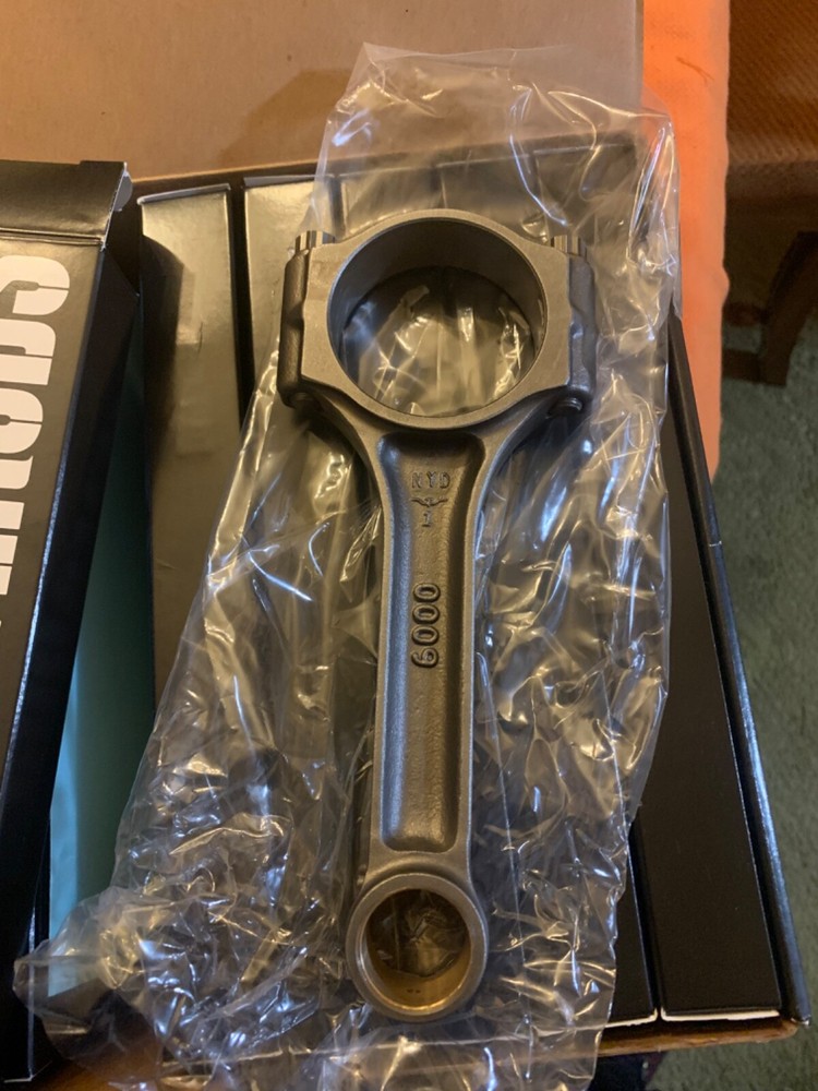 Brand new crower small block chevy piston rods 6.000 center to center. SP93206B