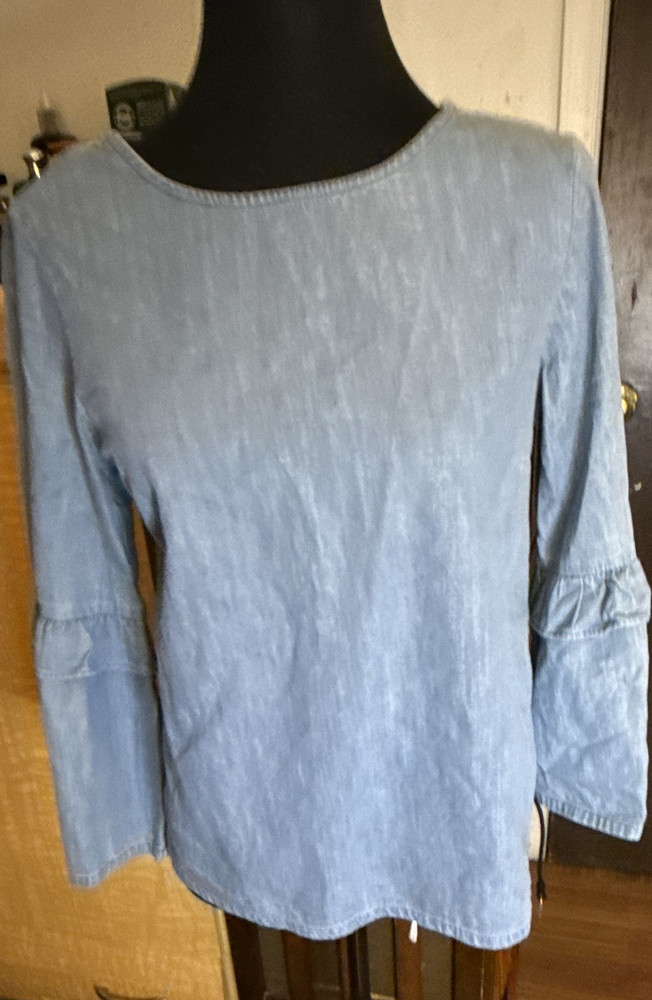 Gap Blue Denim Ruffle Sleeve Button Front Long Sleeve Blouse Women's XS