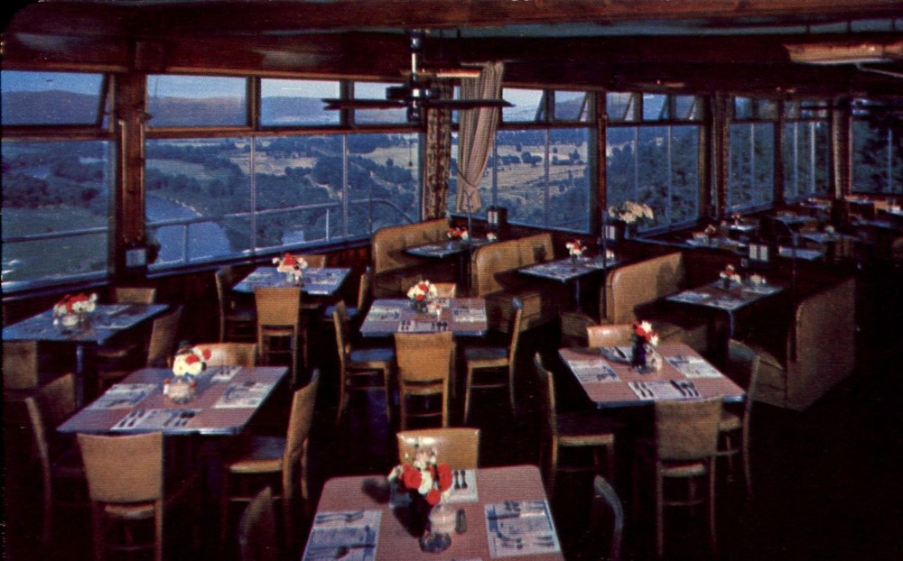 O'Briens Restaurant ~ Waverly New York NY dining room interior ~ 1950s
