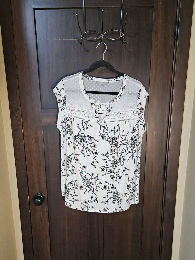 EUC Women's Plus Daniel Rainn White Stretch Knit Floral Lace Blouse Top Size 1X