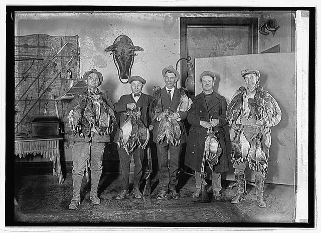 Photo:Hunters holding ducks,Hunting,Men,1923,National Photo Company