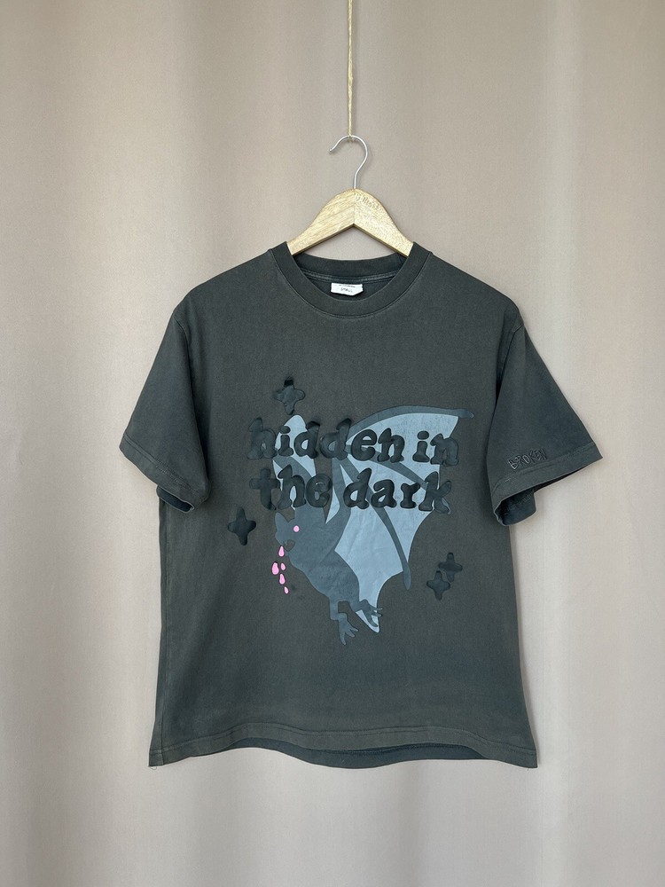 Broken Planet Hidden In The Dark T-Shirt Mens Size S Big Logo Short Sleeve