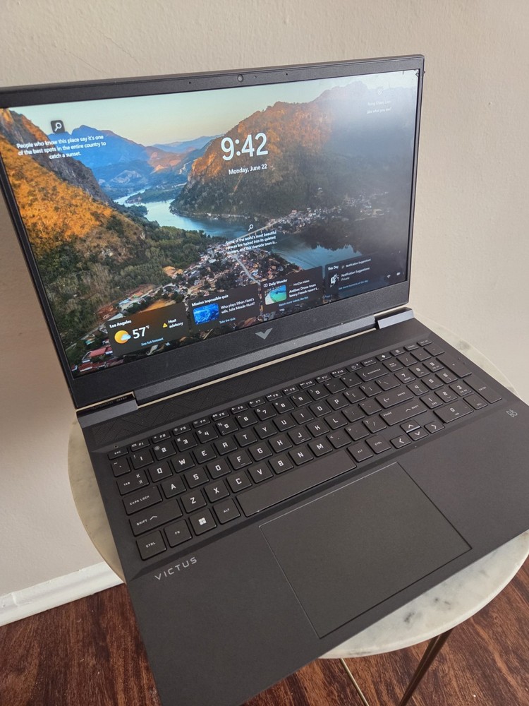 HP Victus 16 Gaming Laptop (477GB SSD, AMD Ryzen 7 6800H, 4.7GHz, 16GB RAM)