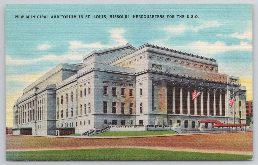 St. Louis Municipal Auditorium USO Headquarters Linen Postcard
