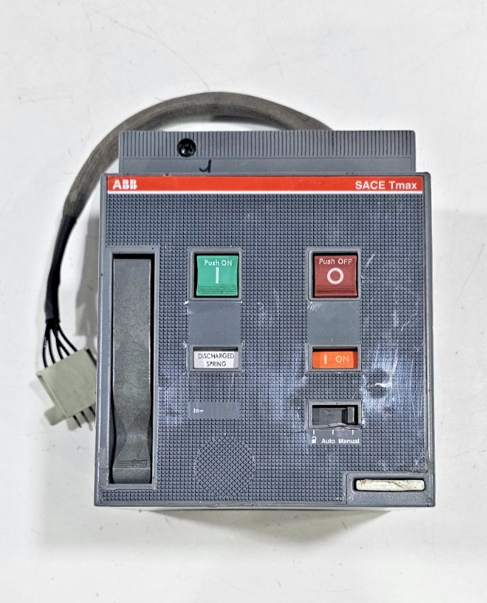 ABB SACE TMAX MOE MOTORIZED UNIT 630-1000A 220-250VAC 50/60hz USED