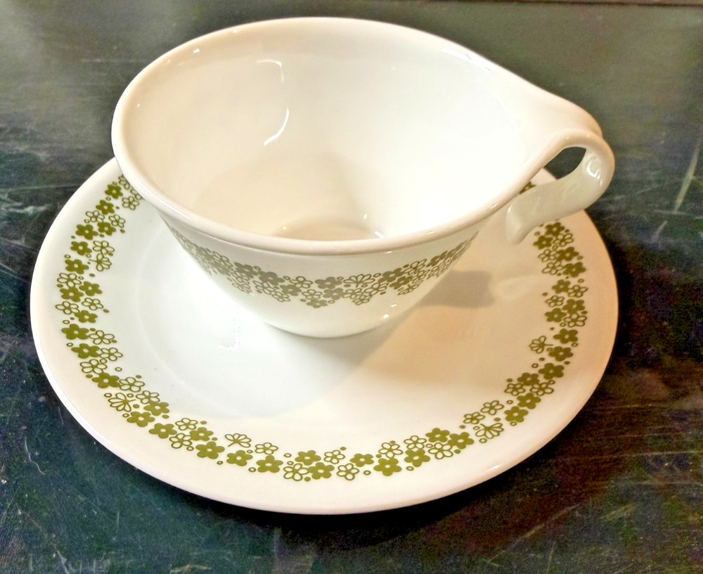 Vintage Corelle Spring Blossom Teacups /Coffee Cups & Saucers Crazy Daisy