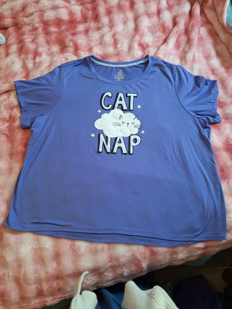 Secret Treasures Cat Graphic T Shirt Womens Plus Size 2X Purple Relaxed Fit