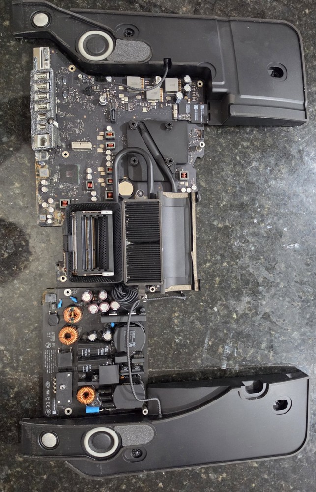 IMac 2013 Logic Board, A1419 I5 4570 GTX 780M  FOR PARTS.
