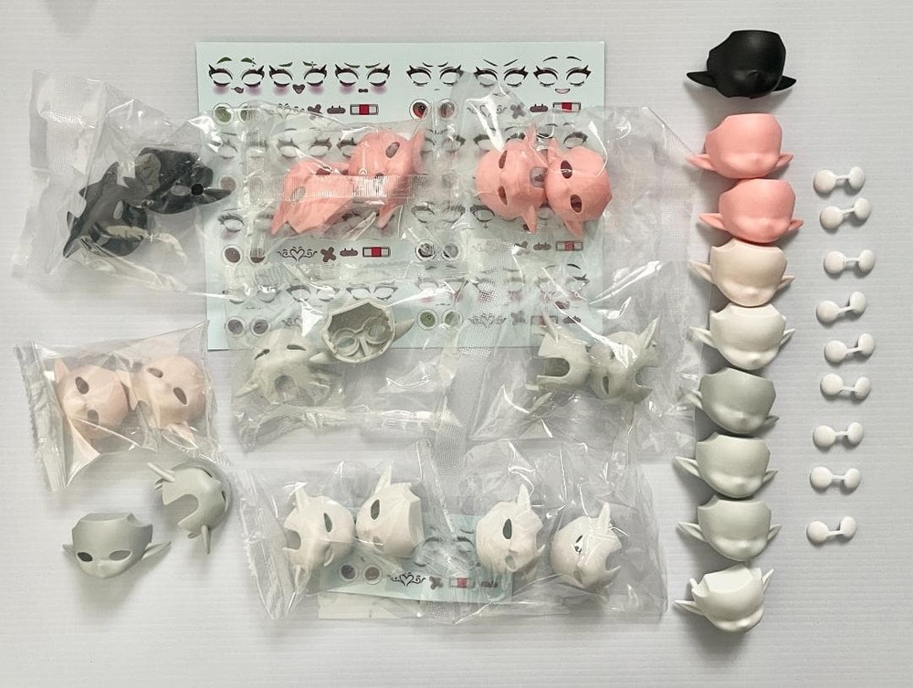 Cooze: Devil's Horn Blank Face Unpainted Eye Decals Complete Set #65ae92