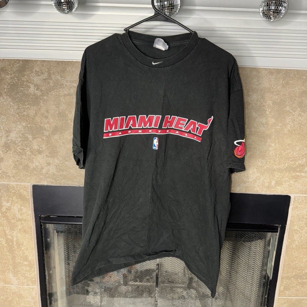 Vintage Nike Center Swoosh Miami Heat Basketball Shirt Black Size L