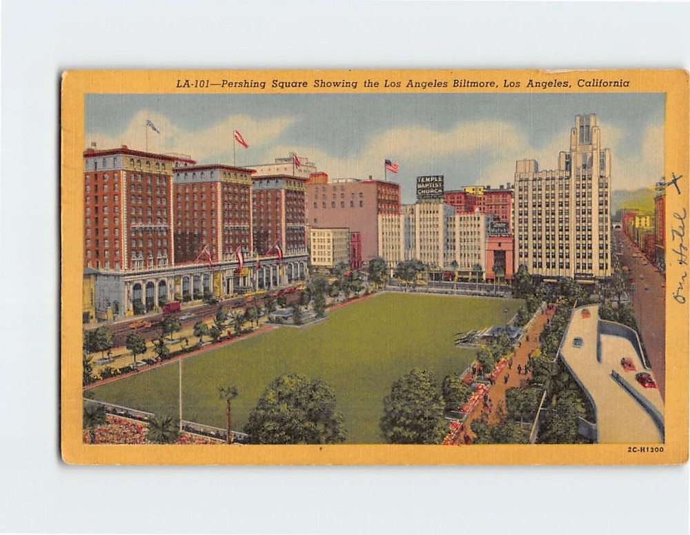Postcard Pershing Square Los Angeles California USA