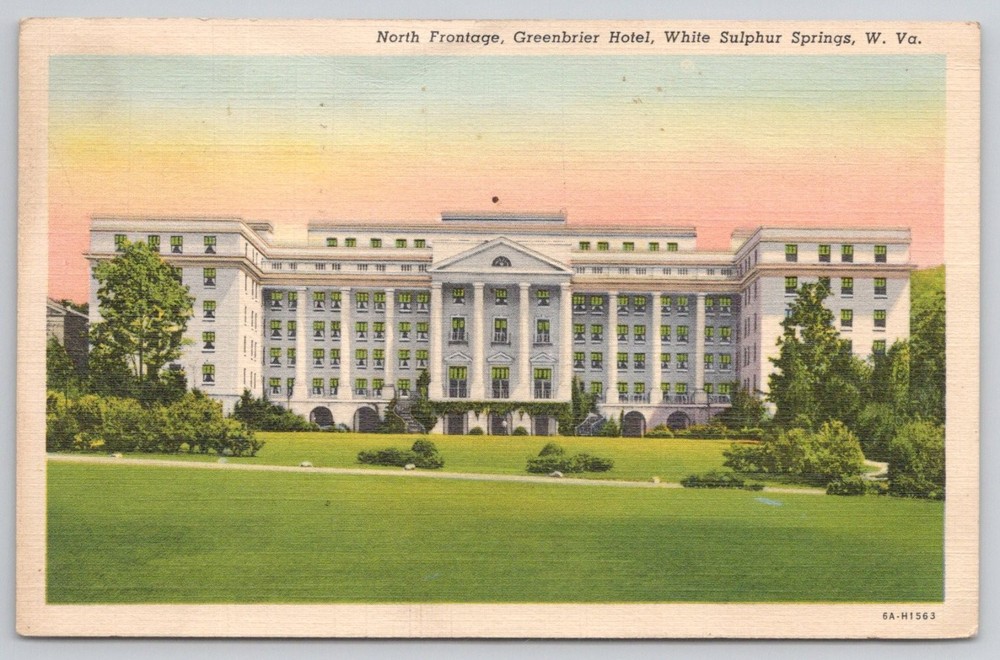 Greenbrier Hotel North Frontage White Sulphur Springs WV 1941 Postcard Linen