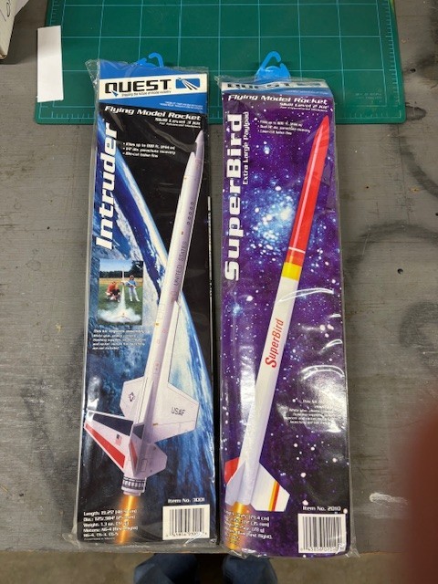 Quest Flying Model Rocket Kits, New, Factory Sealed. Intruder & Superbird *MINT*