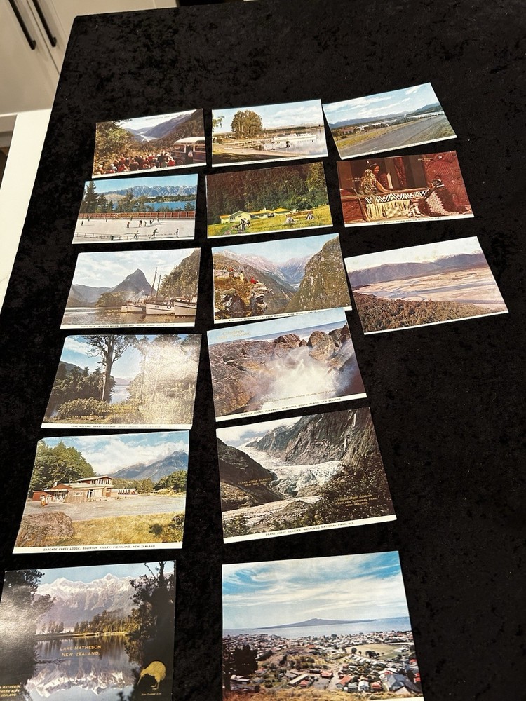 Lot of 15 vintage New Zealand postcards  from a 1970s 