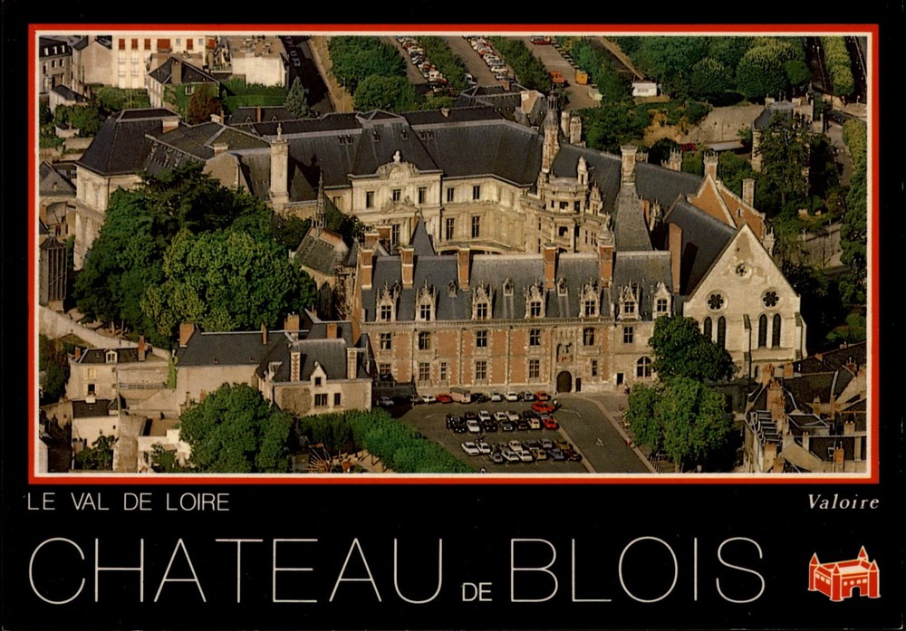 Chateau de Blois Blois Loir-et-Cher France Aerial vintage postcard m120