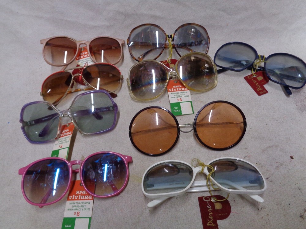 Vintage sunglasses OLD STOCK Ladies 1979 1980 ERA 16 diff. Mix LOT READ ! w/tags