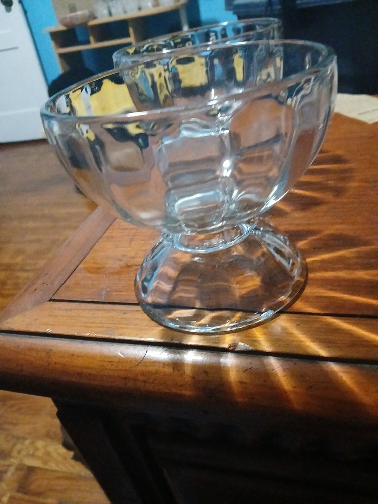 2 Vtg Libbey Glass Ice Cream Dessert Bowls Dishes Clear Paneled Design