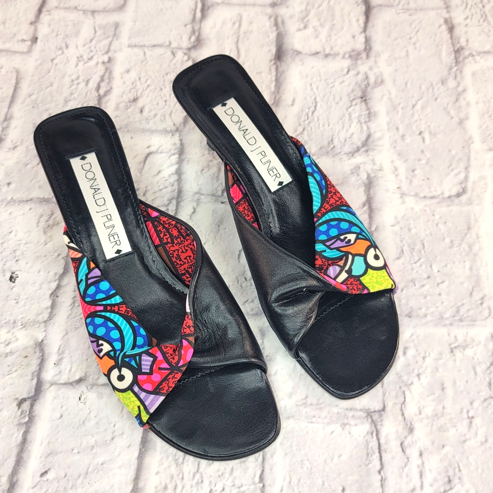 Donald J Pliner Mules Women Sandals Shoes Sz 8 M Abstract Heels Fabric Patent