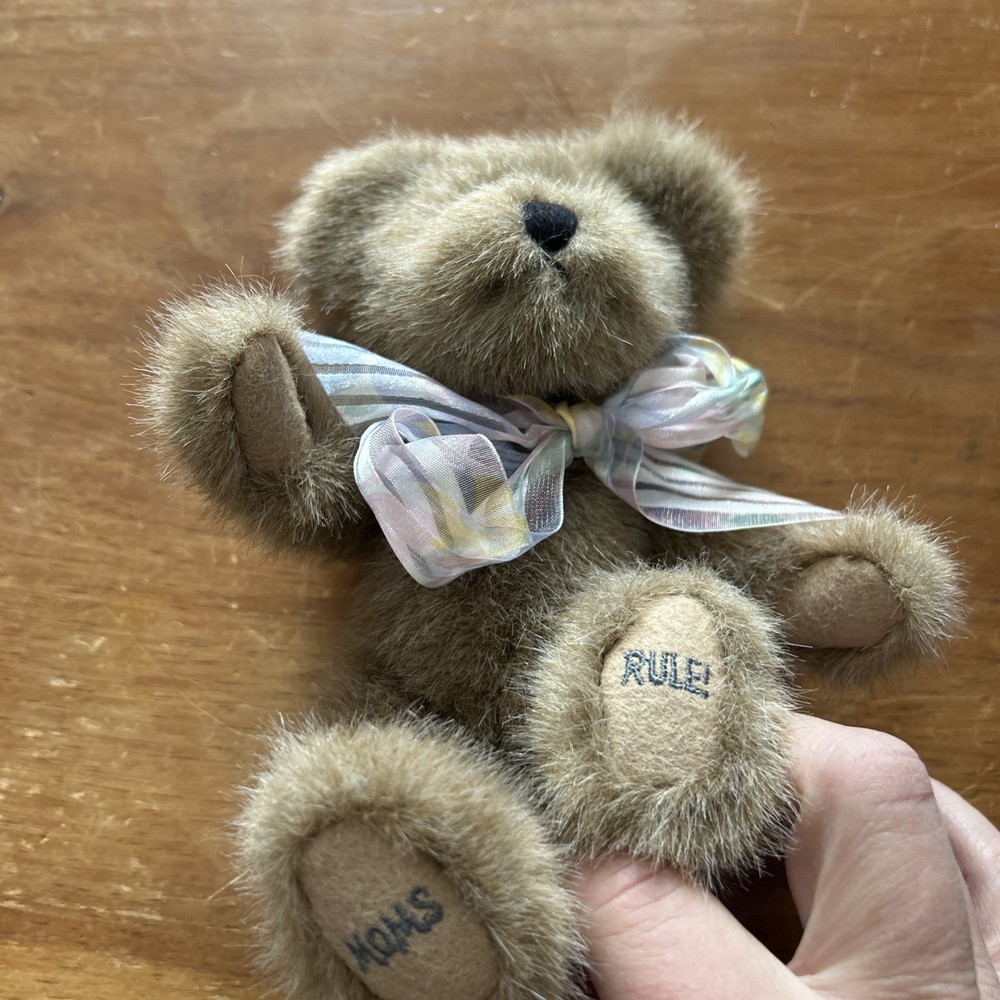 Boyds Bears Collection Truly D “Moms Rule” Jointed Special Edition Mother's Day