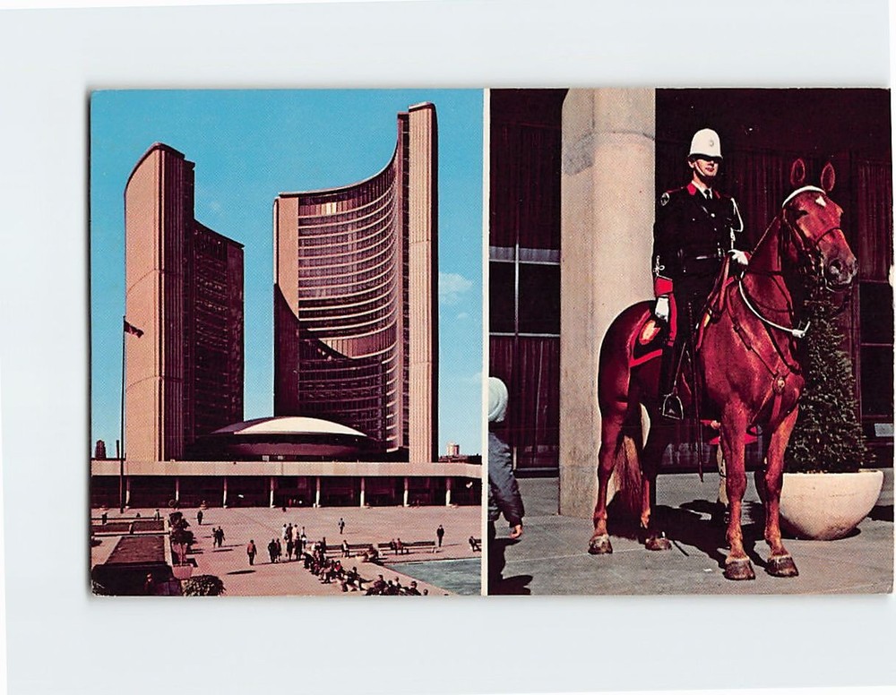 Postcard Nathan Philips Square and the City Hall Toronto Canada
