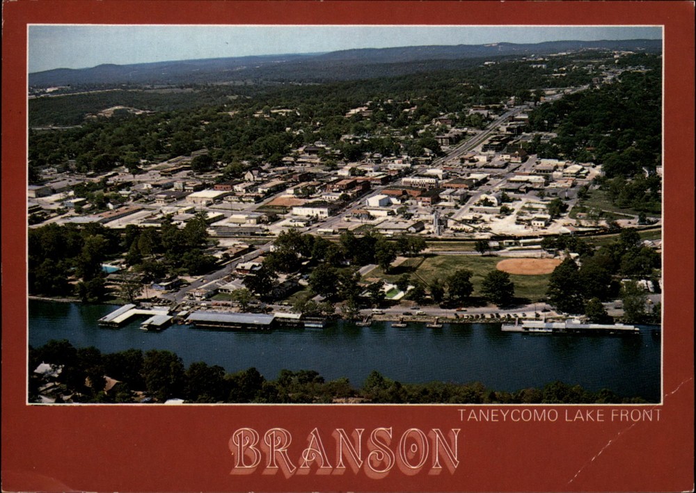 Aerial Branson Missouri Taneycomo Lake Front vintage postcard q826