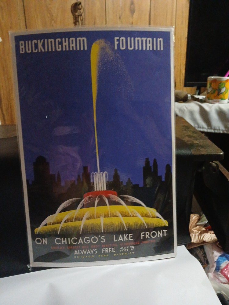 Pacifica Island Art Print Buckingham Fountain  On Chicago's Lake Front