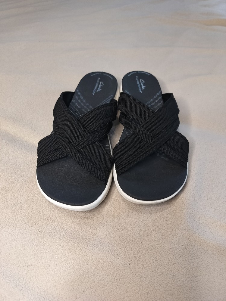 Clarks Women's Sandals Black Size 9
