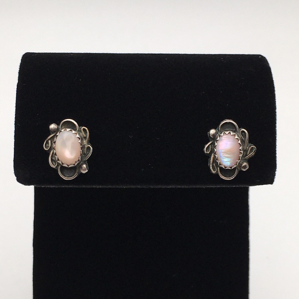 Vintage Sterling Silver Southwestern Peach Mother Of Pearl Stud Earrings 925 #89