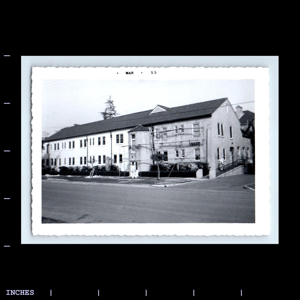 Old Vintage Photo CALIFORNIA CHRISTIAN HOME 1955 SCAFFOLDING WORKERS