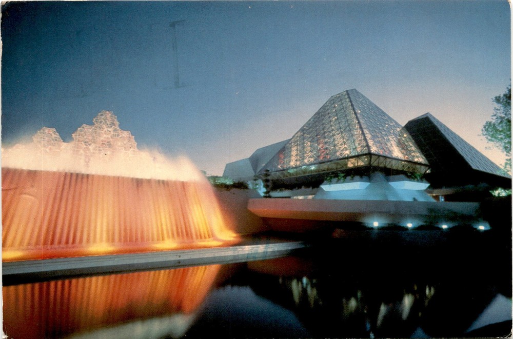 Vintage Disney World Epcot Kodak postcard featuring Fred Betty Julia Ward Howe Walt Disney  