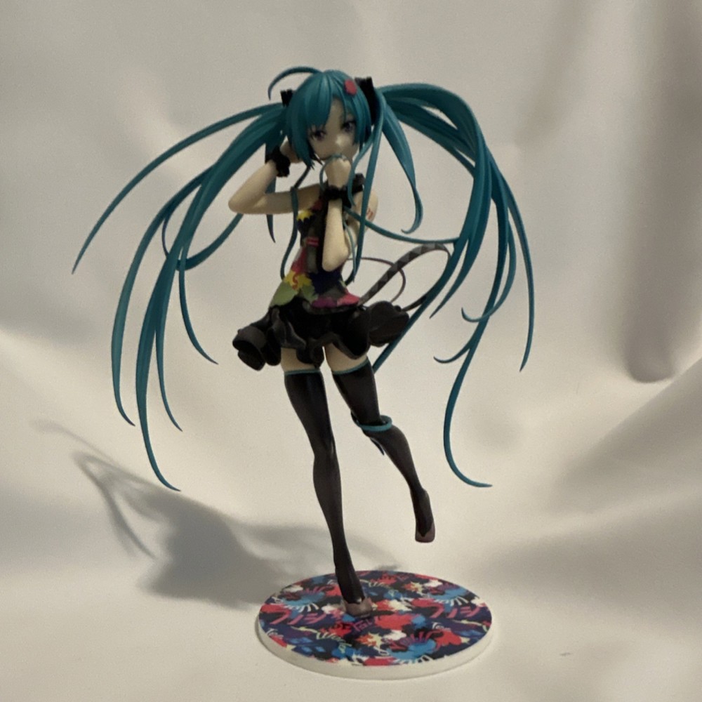 Good Smile Company Hatsune Miku Tell Your World Ver. 1:8 Figure Vocaloid