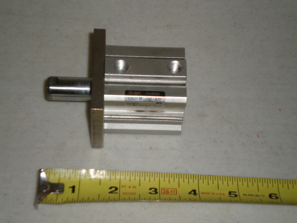 New! SMC CDQ2F32-20D-A73 Pneumatic Compact Cylinder Free Shipping!
