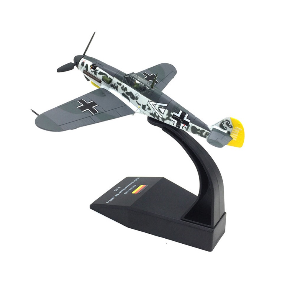 1/72 Scale Military WW2 BF109 Fighter Alloy Model With Stand Souvenir Display a