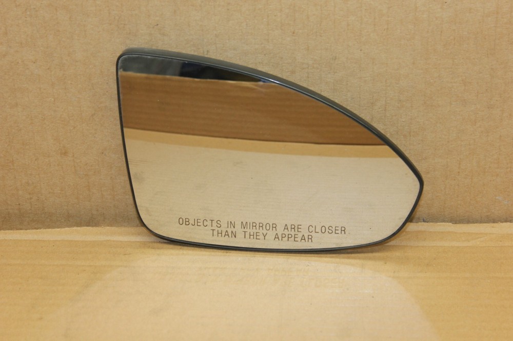 OEM 2011-2016 CHEVROLET CRUZE PASSENGER SIDE MIRROR GLASS RH (G58)