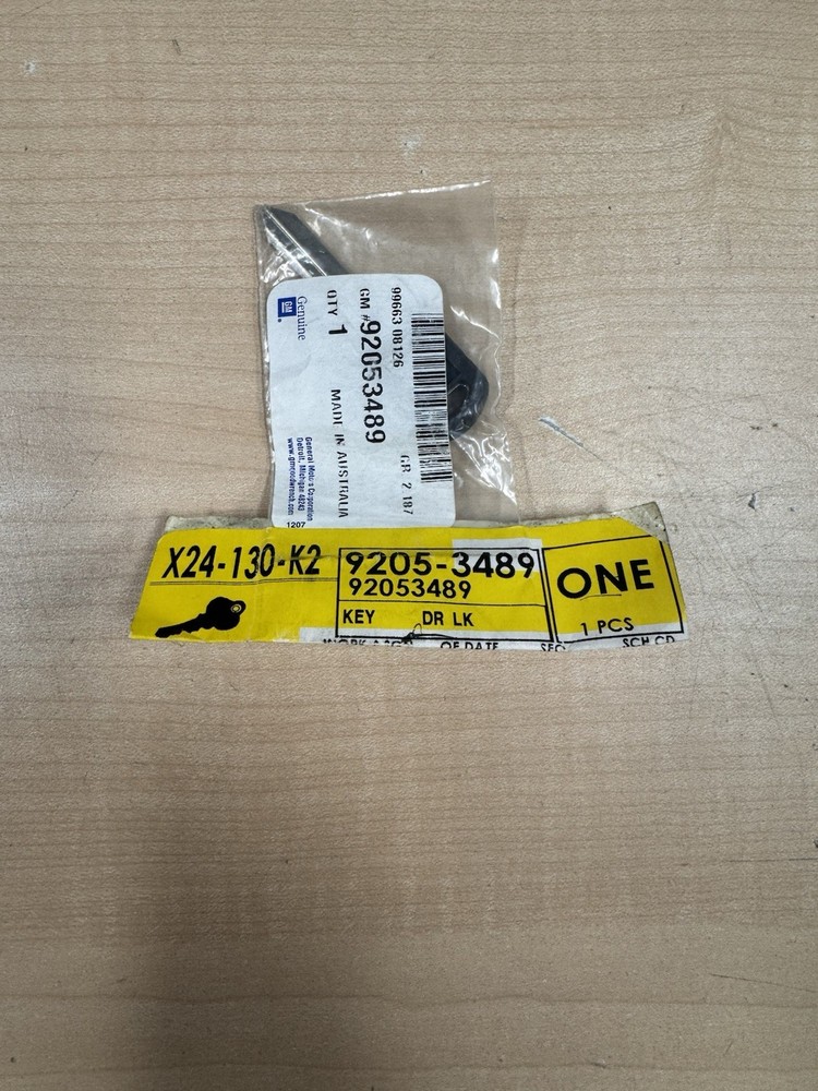 OEM 92053589 GENUINE GM/HOLDEN/PONTIAC GLOVEBOX KEY BLANK