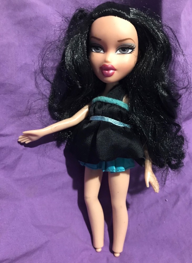 2001 BRATZ Jade Original Doll Vintage Collectible