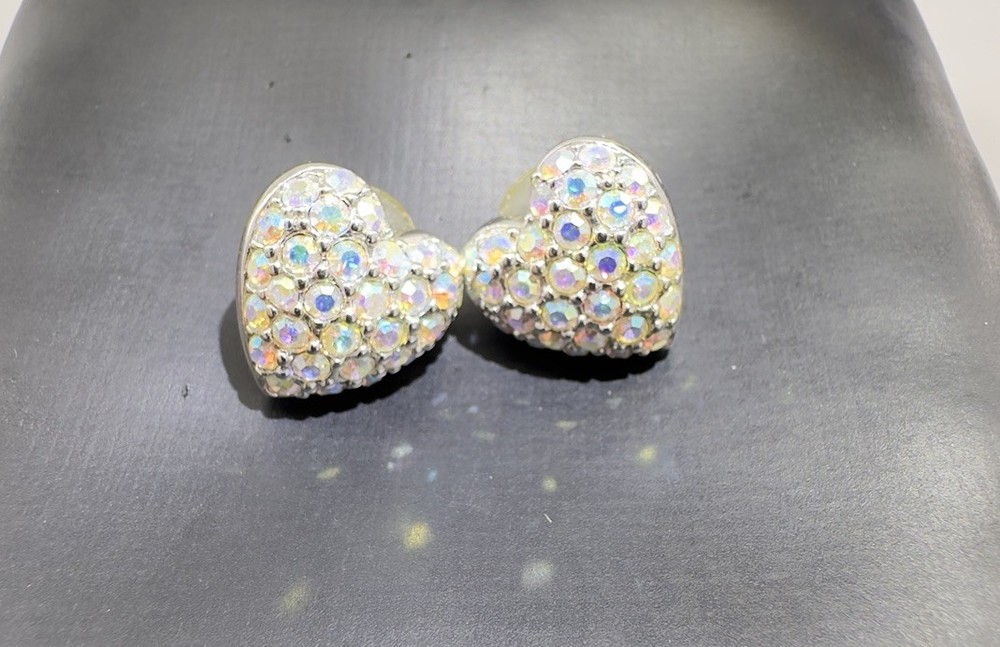 Vintage SWAROVSKI Crystal Heart Earrings Pierced Signed Swan