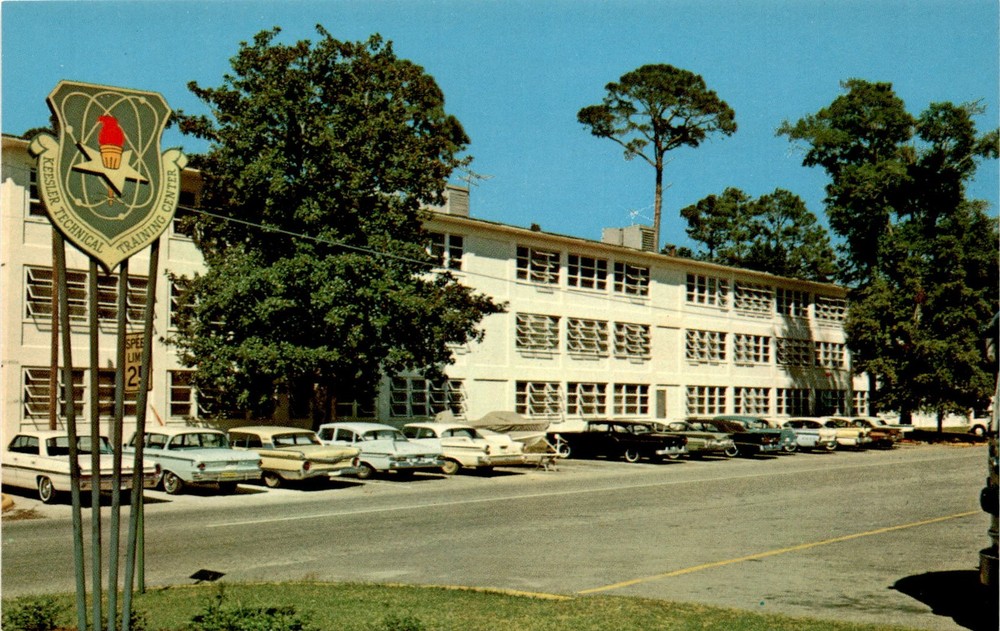 KEESLER AIR FORCE BASE, TECHNICAL CENTER, BILOXI, MISSISSIPPI Postcard