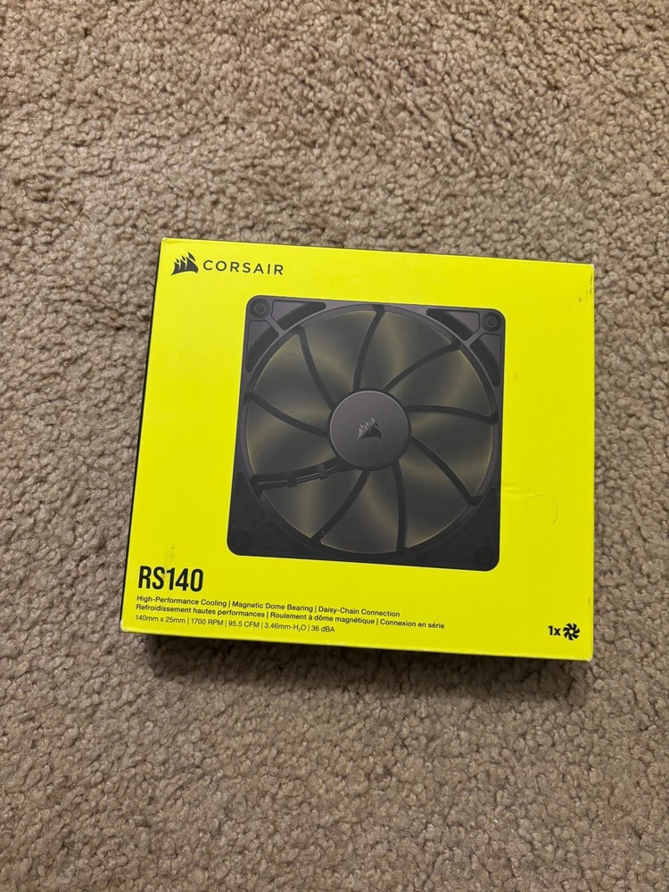 CORSAIR RS140 140mm PWM Fan – Daisy-Chain Connection – Low-Noise – Magnetic Dome